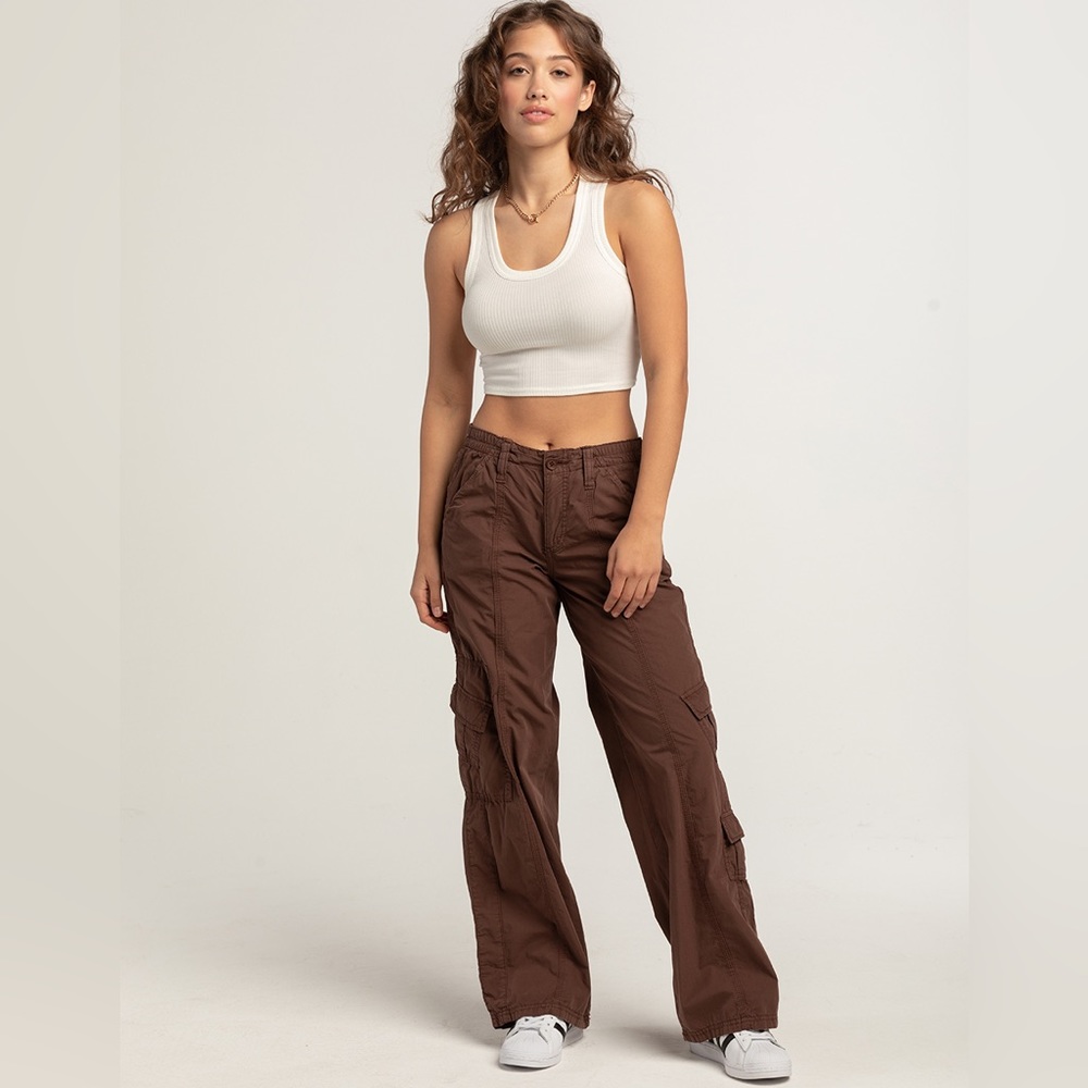 BDG Urban Outfitters Y2K Low Rise Poplin Cargo Pants used very good condition